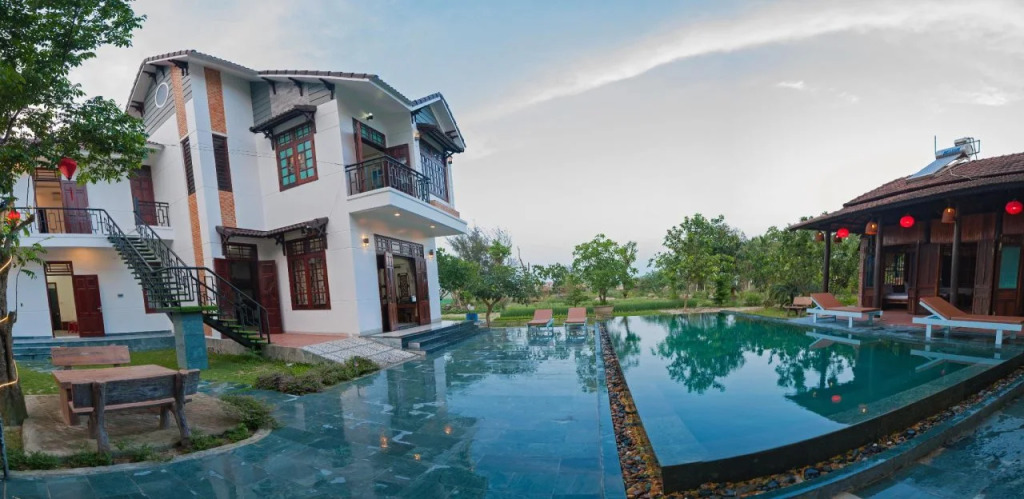 Tra Que Flower Homestay