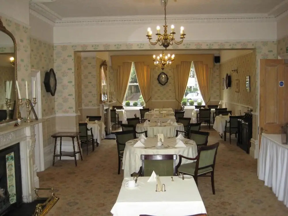 Canterbury Hotel