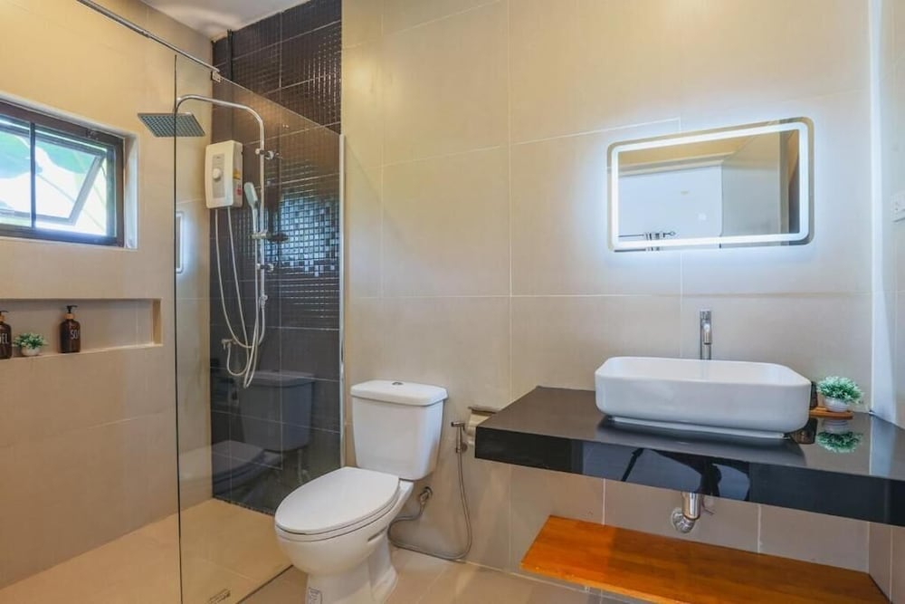 Wink Garden 3 Bedrooms Bangtao Beach
