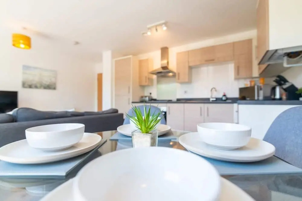 Executive City Apartment -Near Greengate