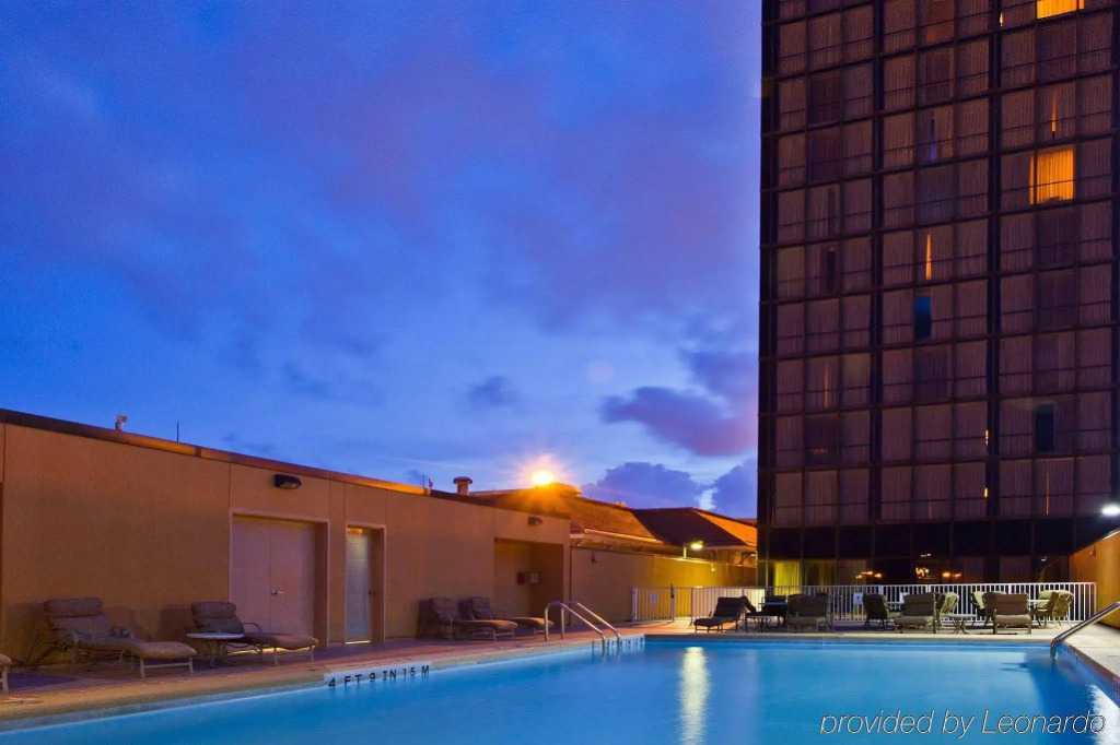Crowne Plaza Hotel Pensacola Grand