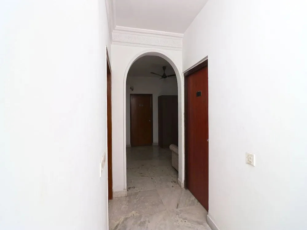 OYO 29751 Check In Room 2