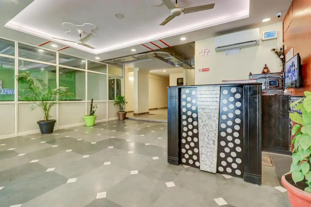 Hotel O Sapphire Near Omaxe Gurgaon Mall