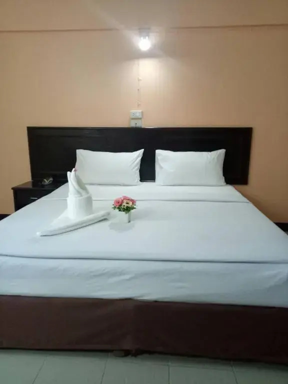 Centerpoint Hotel
