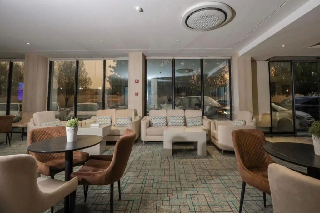 1800 Degrees Hotel