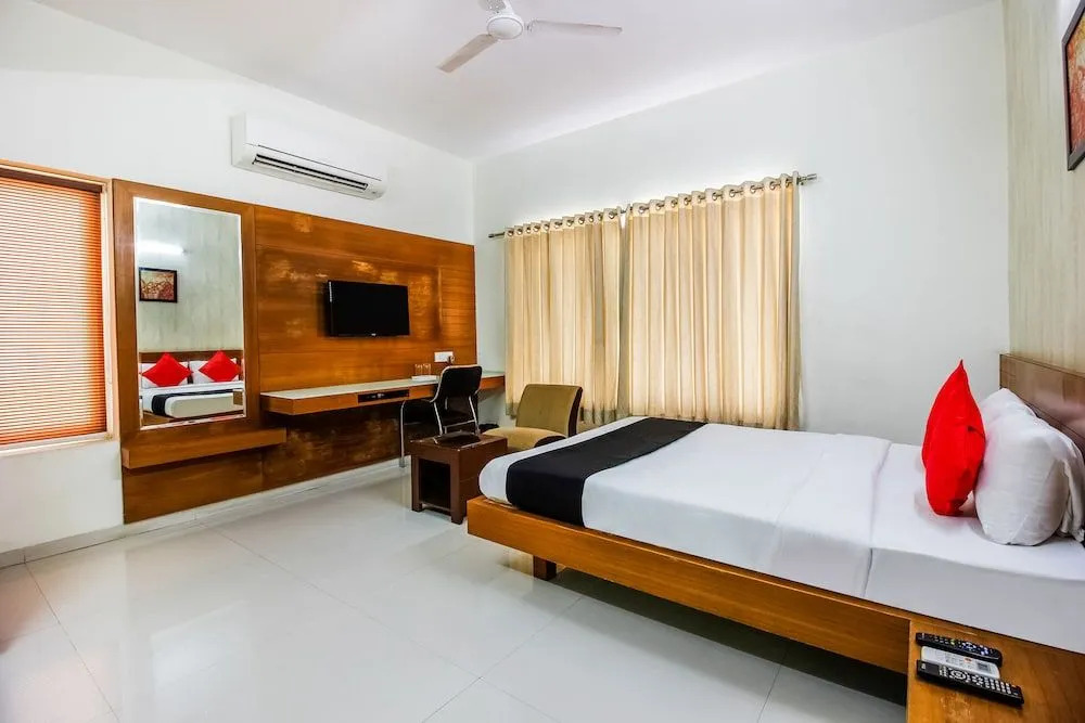 OYO 14499 Hotel Hill View Guest House Kondapur
