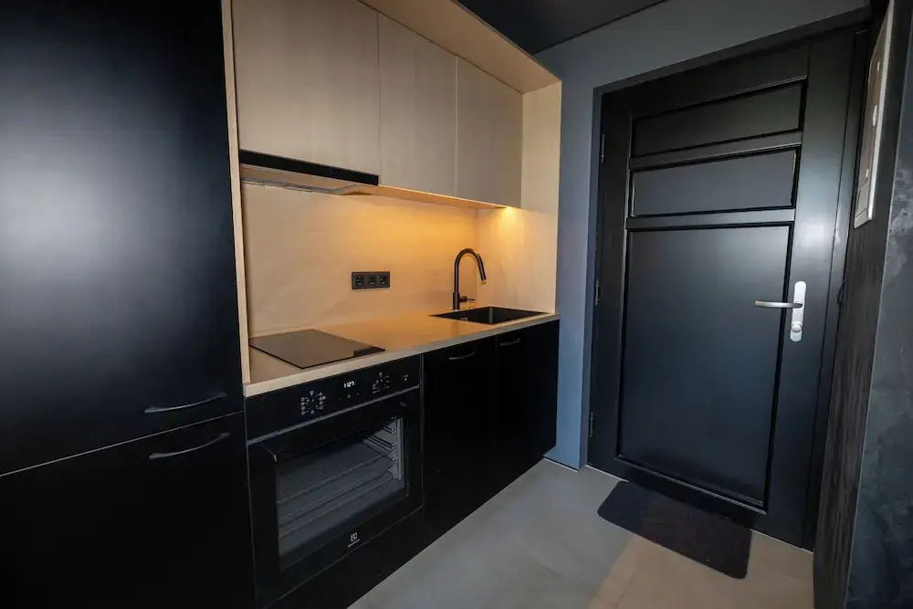 North Mountain View Suites