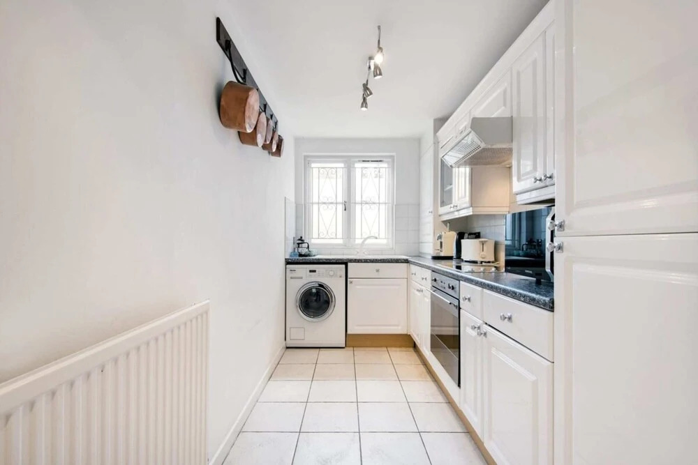 Homely Brompton Park Apartment