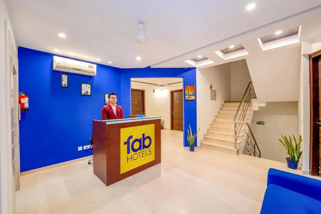 FabHotel Oyster Villa - Nr Paras Hospitals Sushant Lok 1