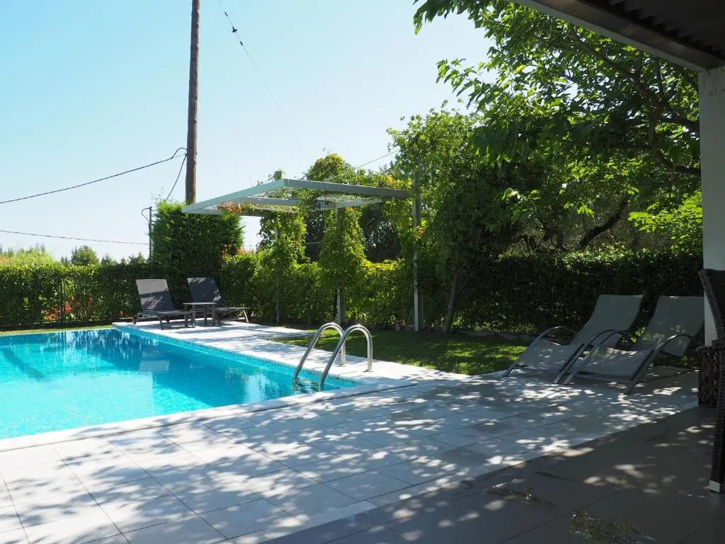 Deluxe 3BD Pool Villa in Chrousso beach Paliouri