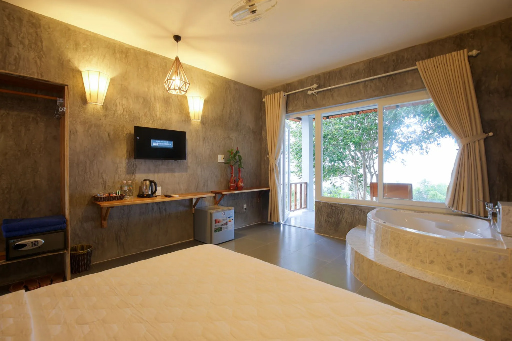 Cosian Bay Phu Quoc Resort