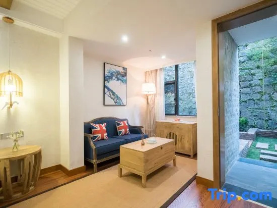 Yunmeisu AurelHaven Muyue Sunshine Golden Mountain Retreat Villa (Shuhe Old Town)