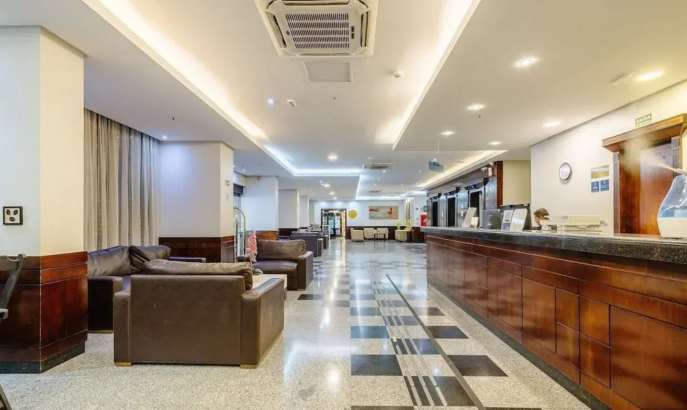 Apart in a Condo With a Pool in Asa Sul Bhe0405