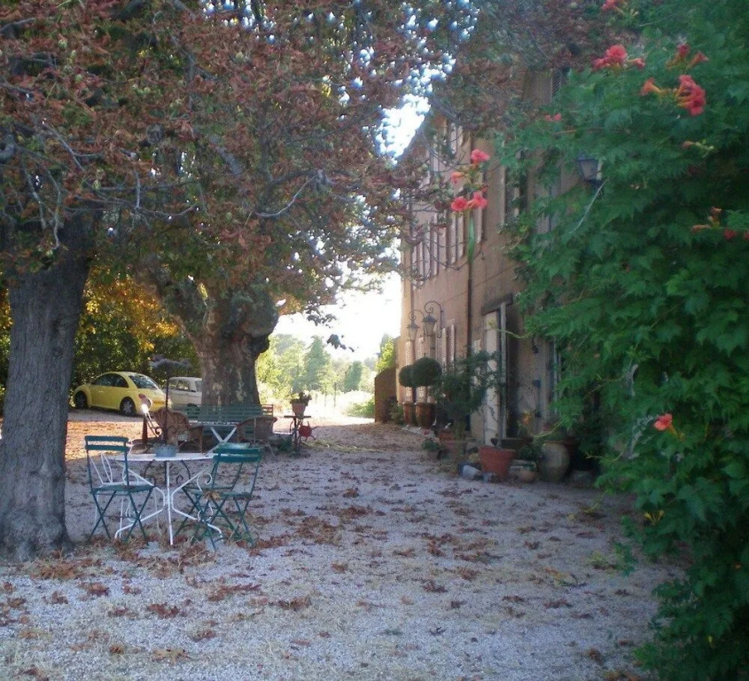 B&B Domaine Le Clos du Pavillon "Authenticité et Ressourcement garantis"