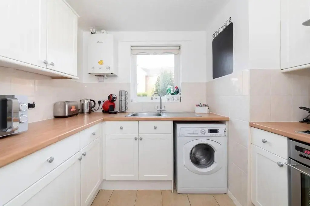 Milton Keynes Oldbrook Dexter-2BR by Homely Spaces