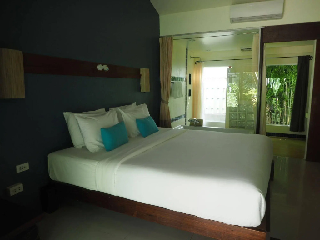 Lima Bella Resort