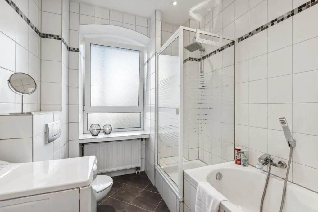 Bright 3-room apartment near Prenzlauer Berg
