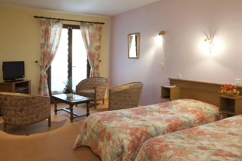 Logis Hotel Restaurant des Sapins