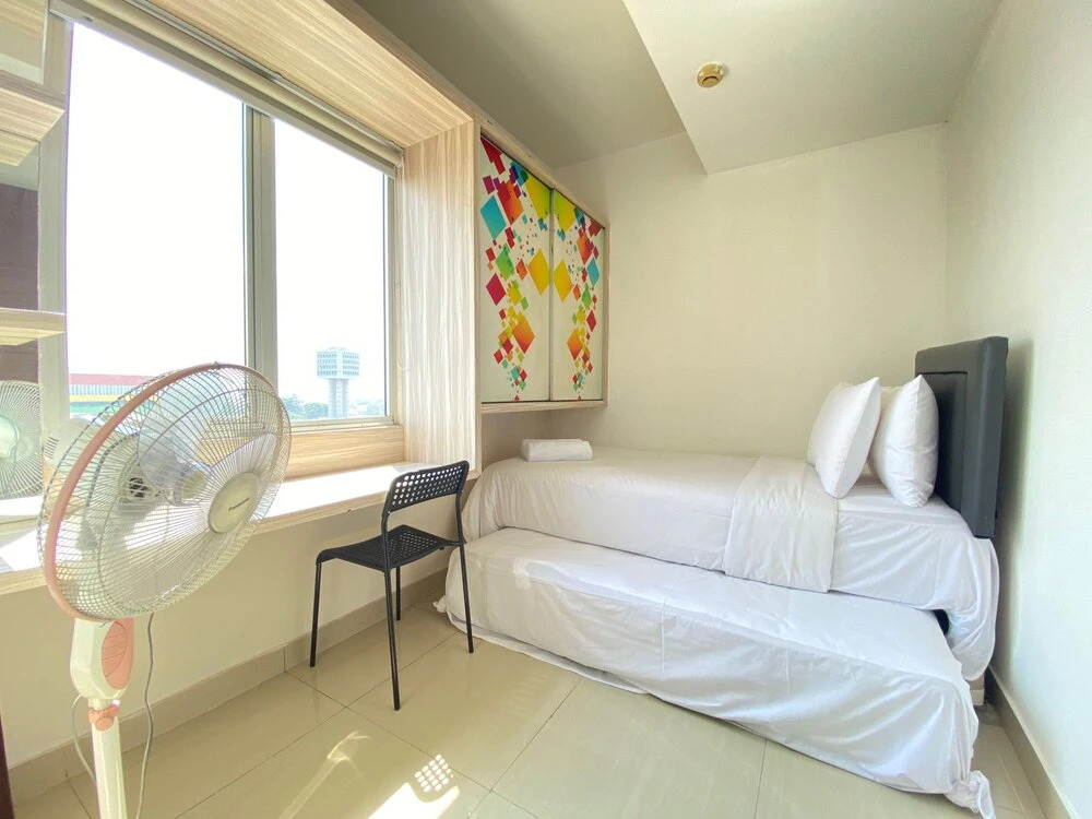 Bright & Stylish 2BR Hook Apartment At Sudirman Suites Bandung
