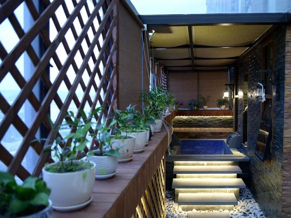 Tulip Inn Xi Yue Hotel - Kunming