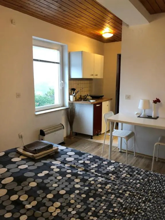LaRocca Apartments