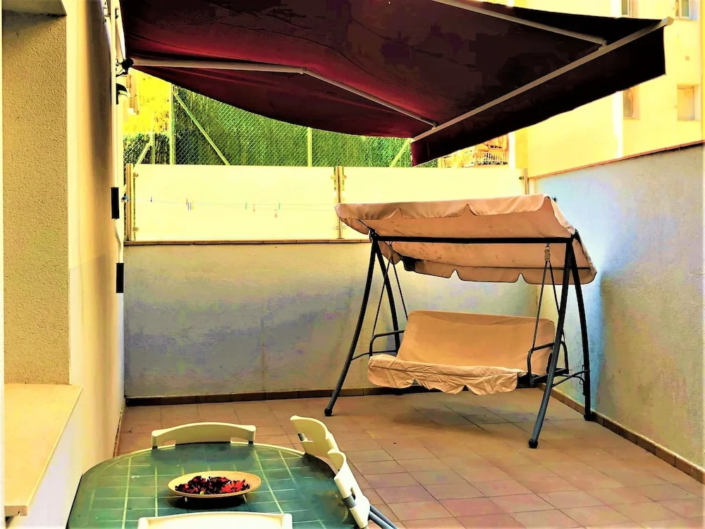 Lloret Beach Apartments