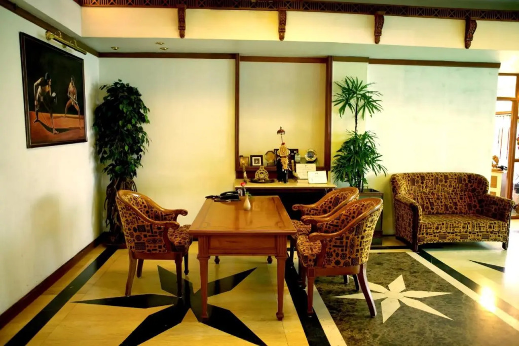 The Surya, Cochin