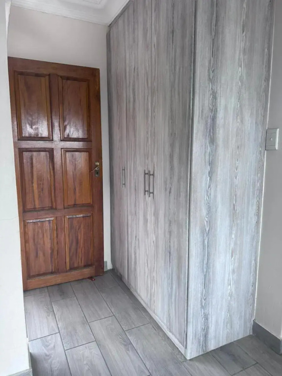 14 on Braemar Studio Apartment