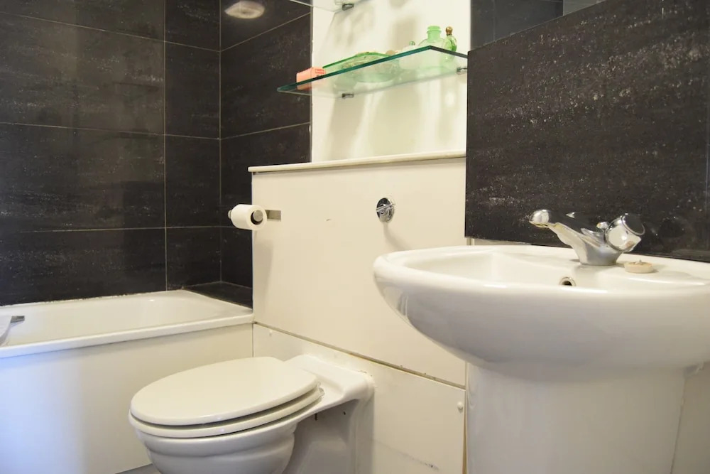 Homely 1 Bedroom Apartment in Kings Cross