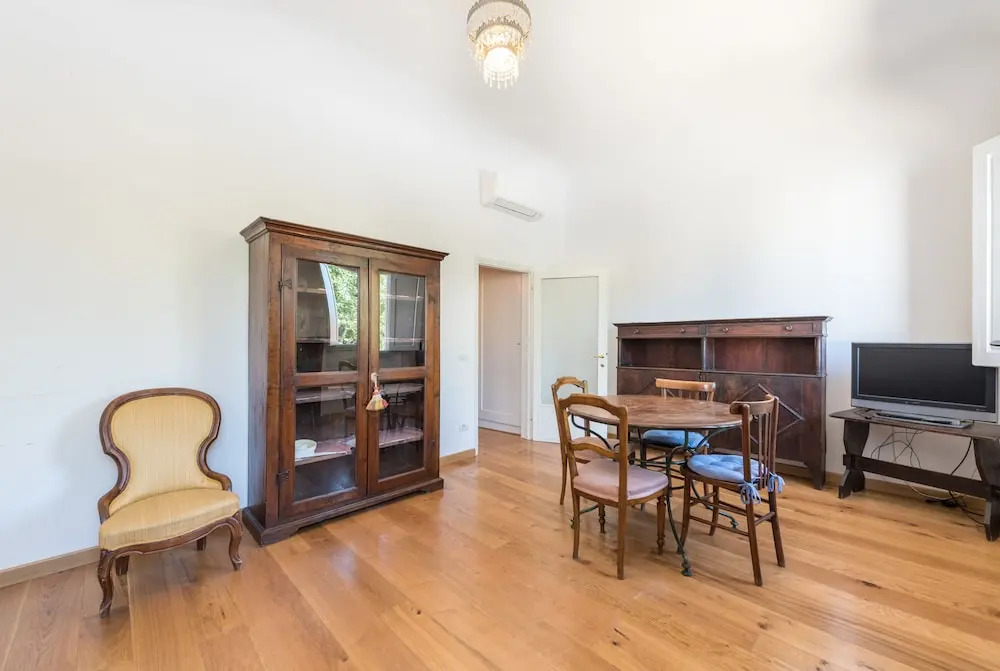 Pitti Cozy Apartment With Terrace