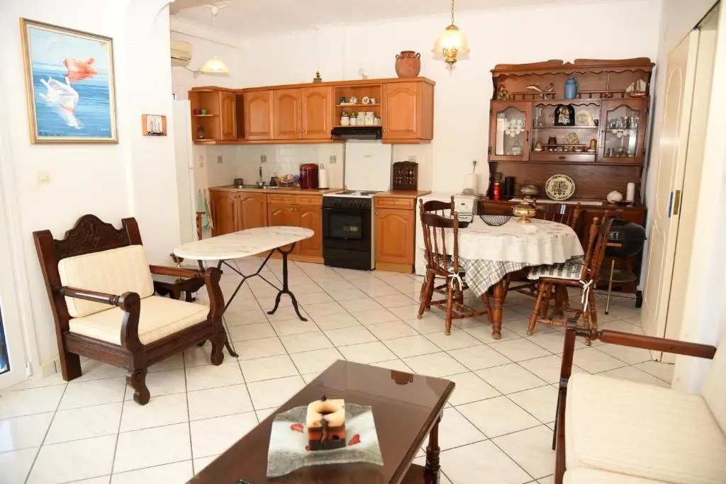 Andros 2 berdrooms 4 persons cycladic house.