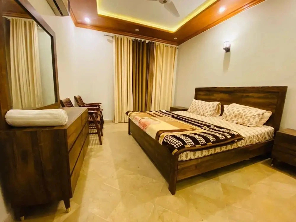 Raza Khan Two bedrooms Millenium Heights