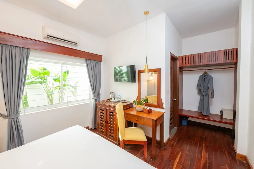 Victoria Central Residence
