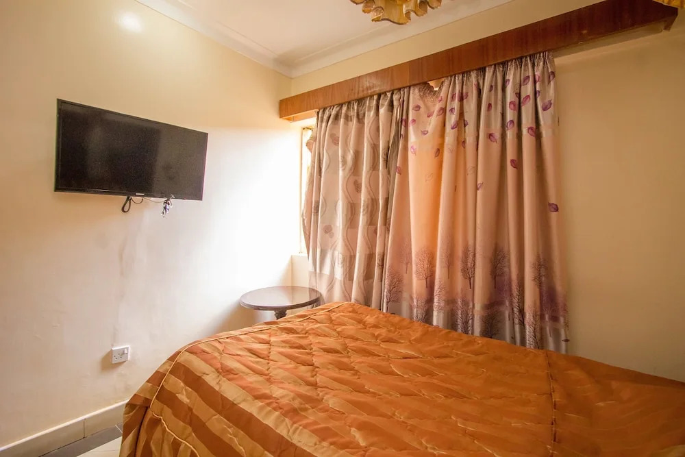 New Zonic Hotel