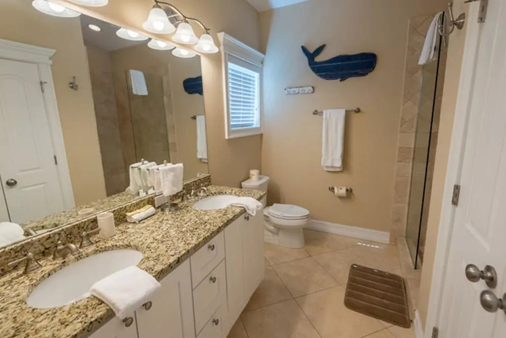 Marina Sunrise Apartment 3