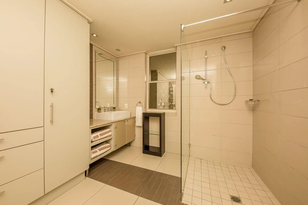Green Point Apartment Walking Distance to Stadium 407 Royal