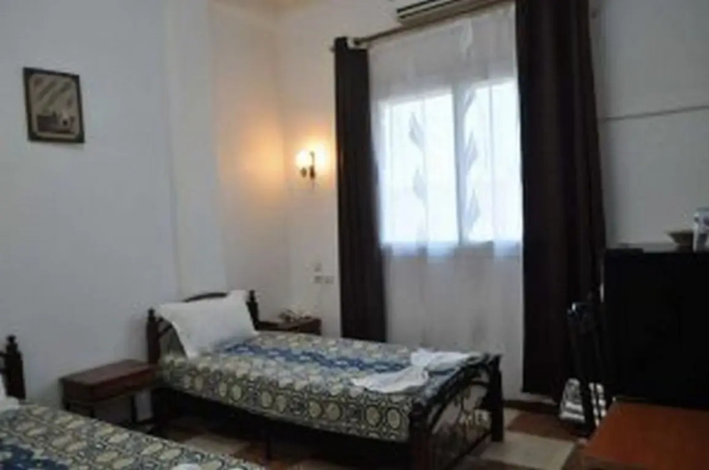 Oasis Hotel