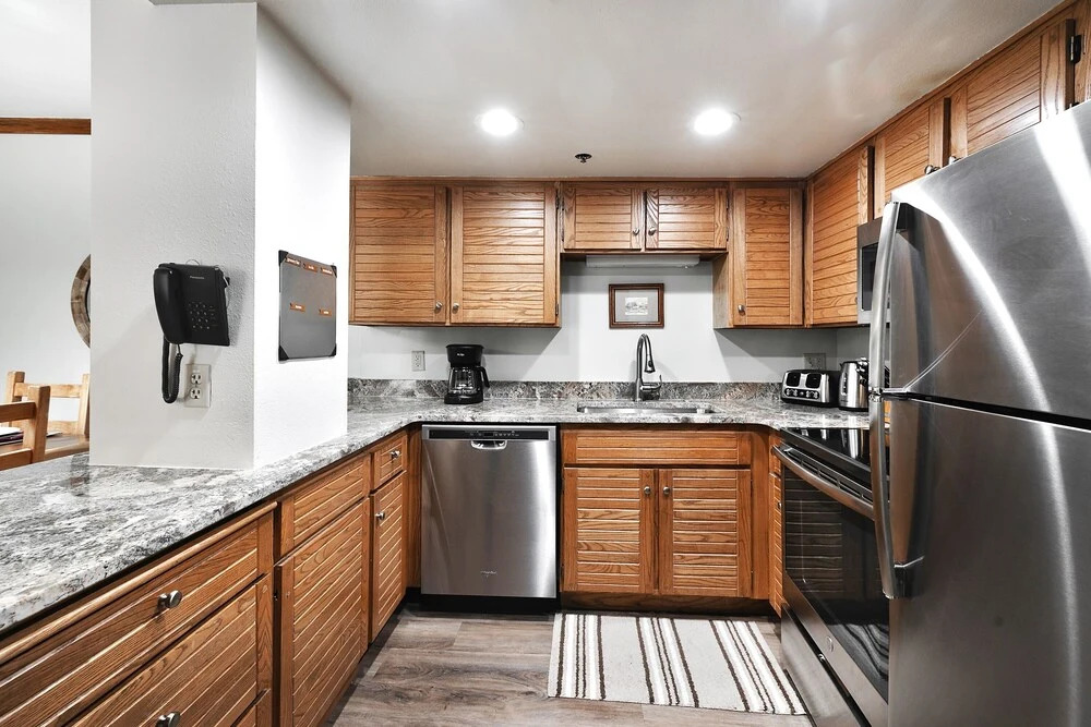 Park Station 244-1 1 Bedroom Condo by RedAwning
