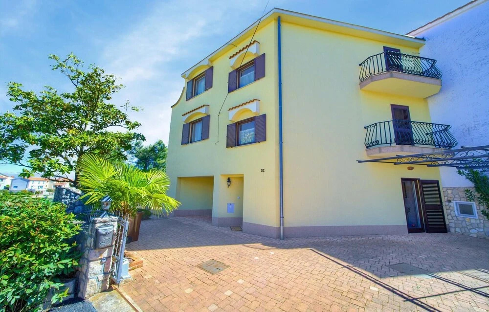 Stunning Home in Malinska With Wifi, Outdoor Swimming Pool and Heated Swimming Pool