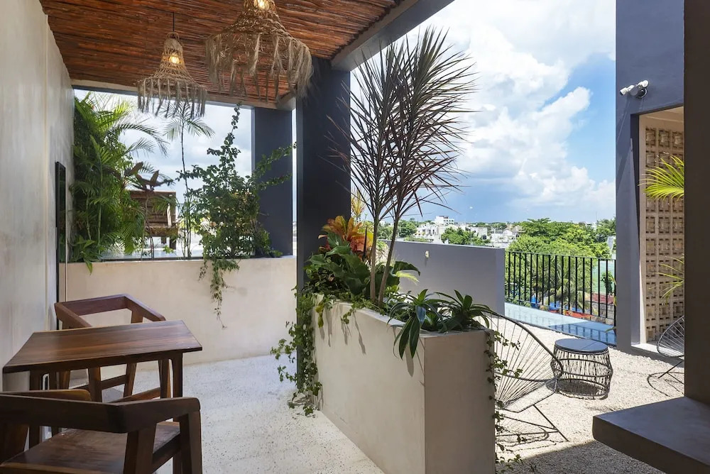 UJO Condo Boutique