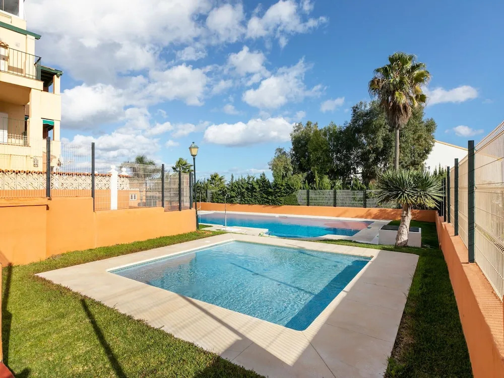 Pleasant Holiday Home in Estepona With Swimming Pool