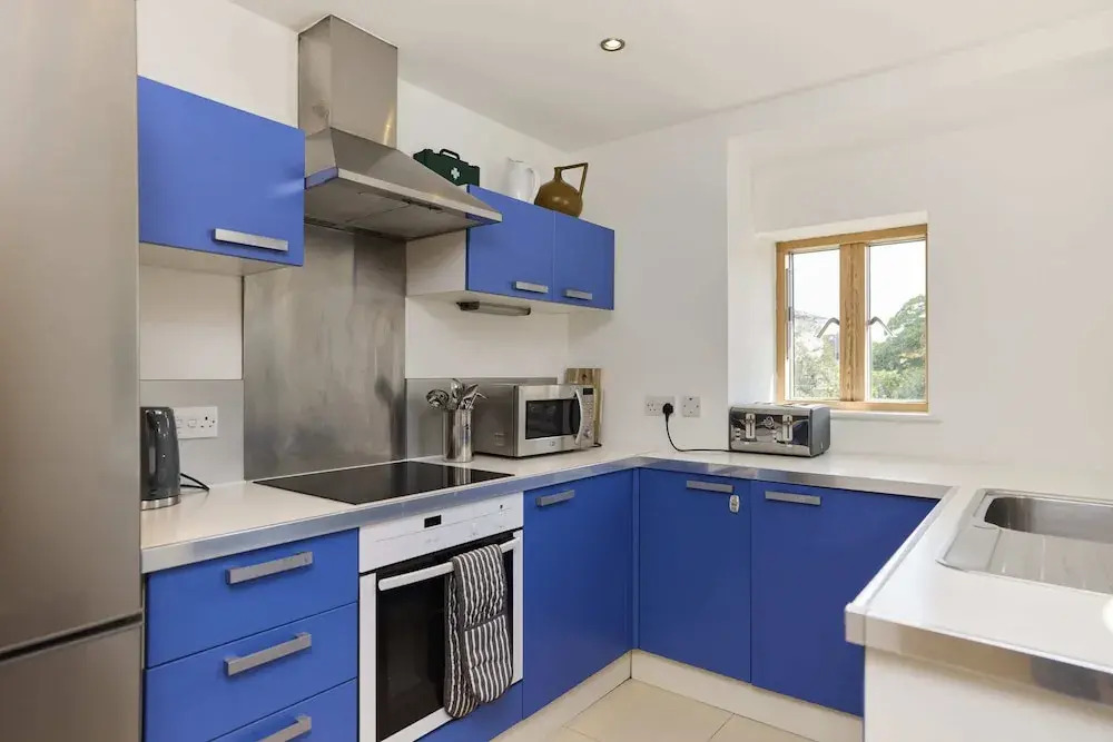 Putney Terrace Apartment