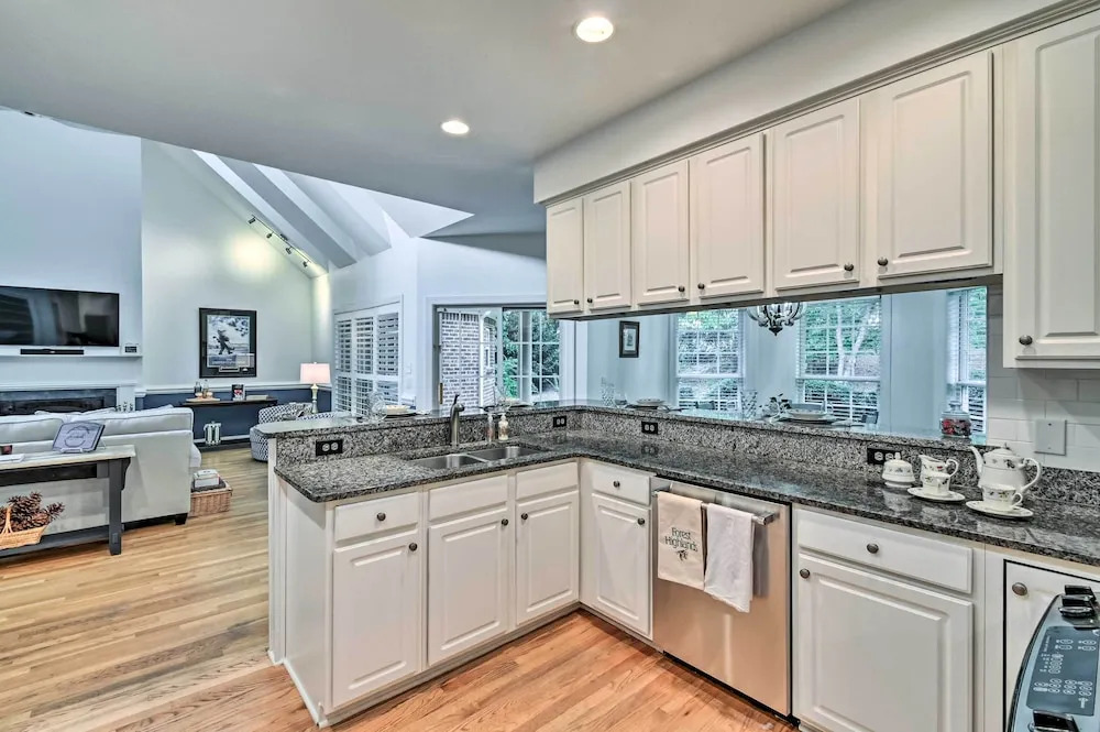 Gorgeous Pinehurst No 6 Home w/ Two Patios!