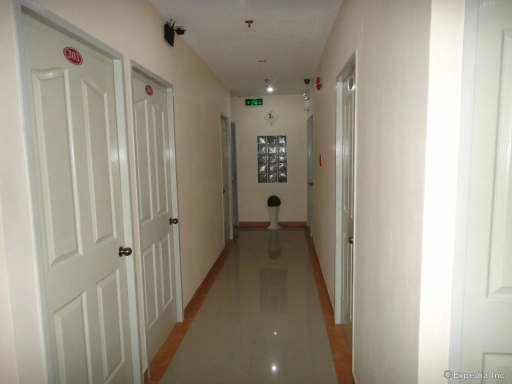 Anri Pension House