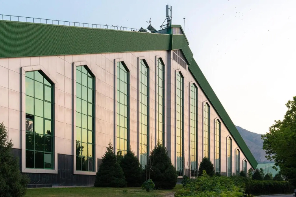 Pyramids Resort (Пирамидс Резорт)