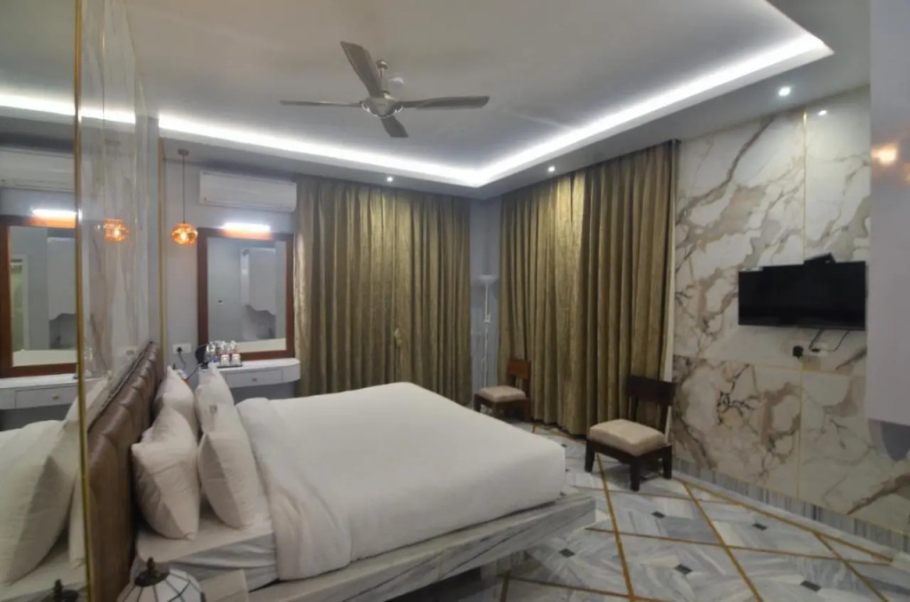 HOTEL RIO BENARAS