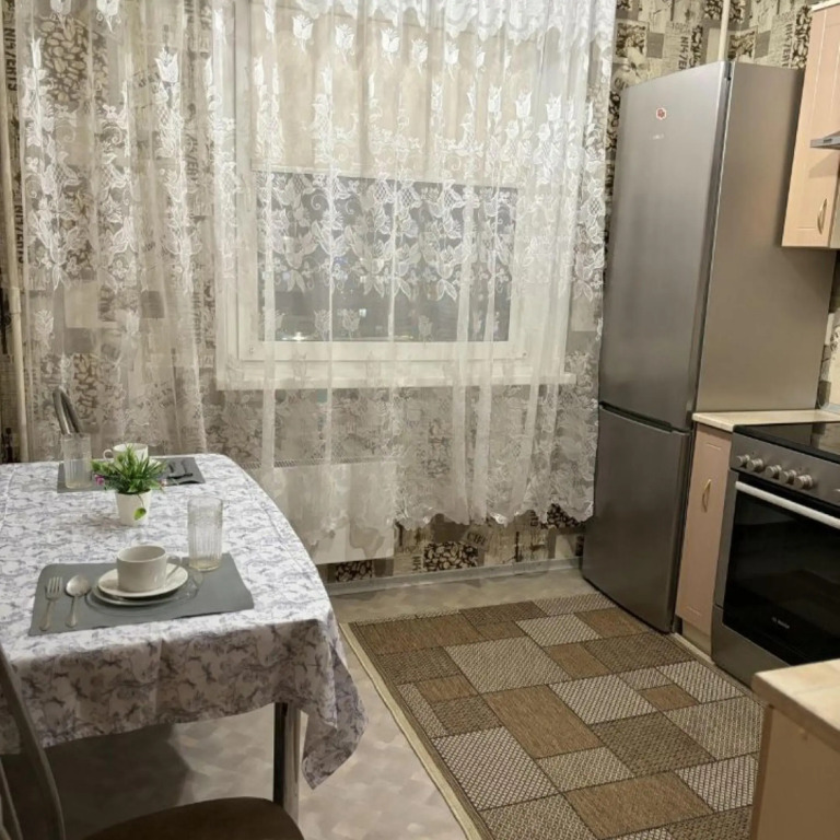 Апартаменты на улице Братьев Кашириных, 88