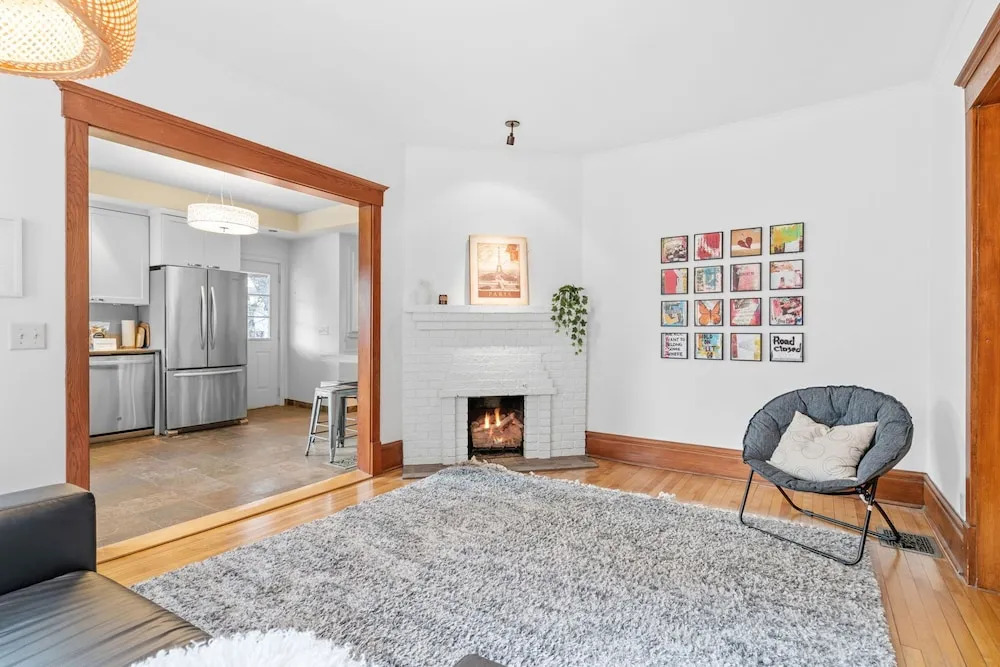 Sheridan Cottage (No Front Desk)