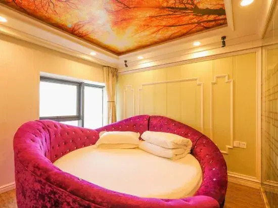 Shenyang Yuyi Theme Hotel