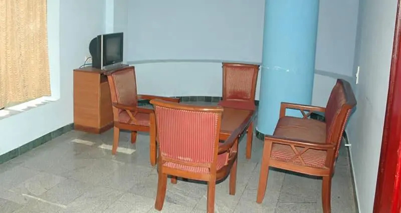 Hotel Arul Inn